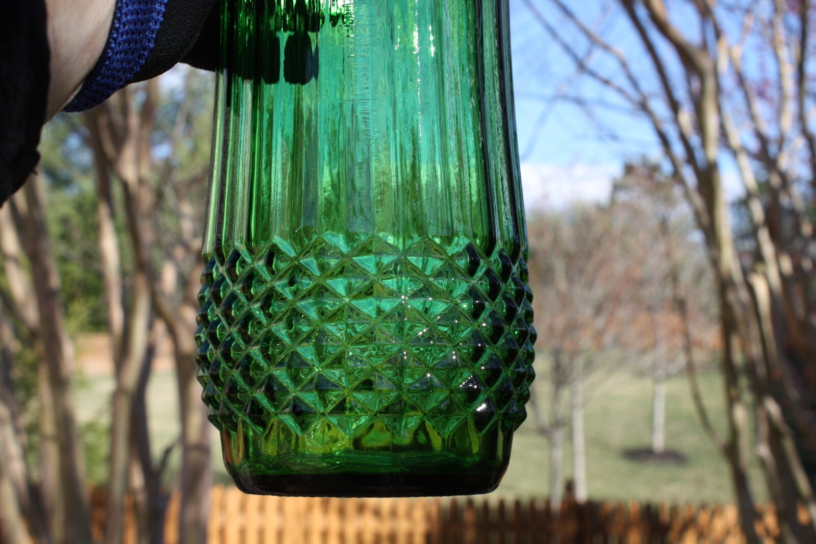 Hoosier Emerald Green #4089-A Diamond Point Ribbed Vintage 9 5/8 Inch Vase