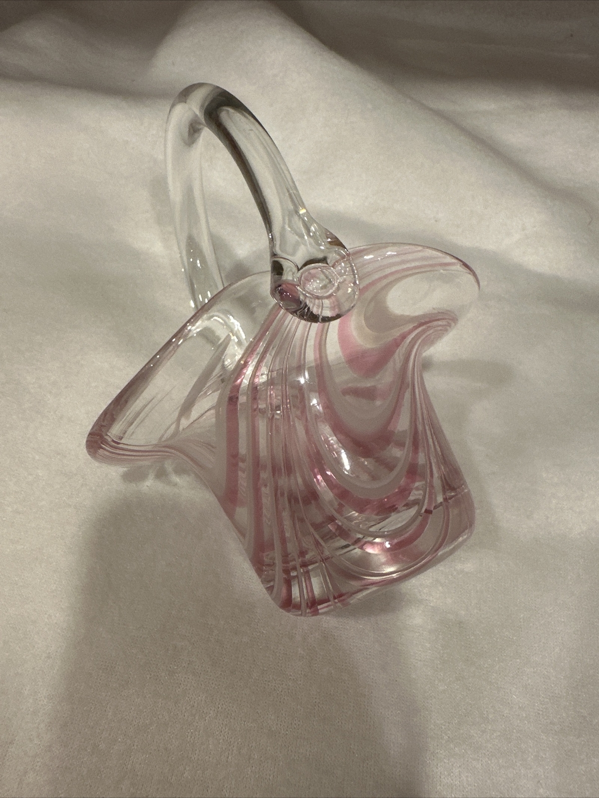Vintage Hand blown Clear, Pink&White Swirl Art Glass Basket 6”