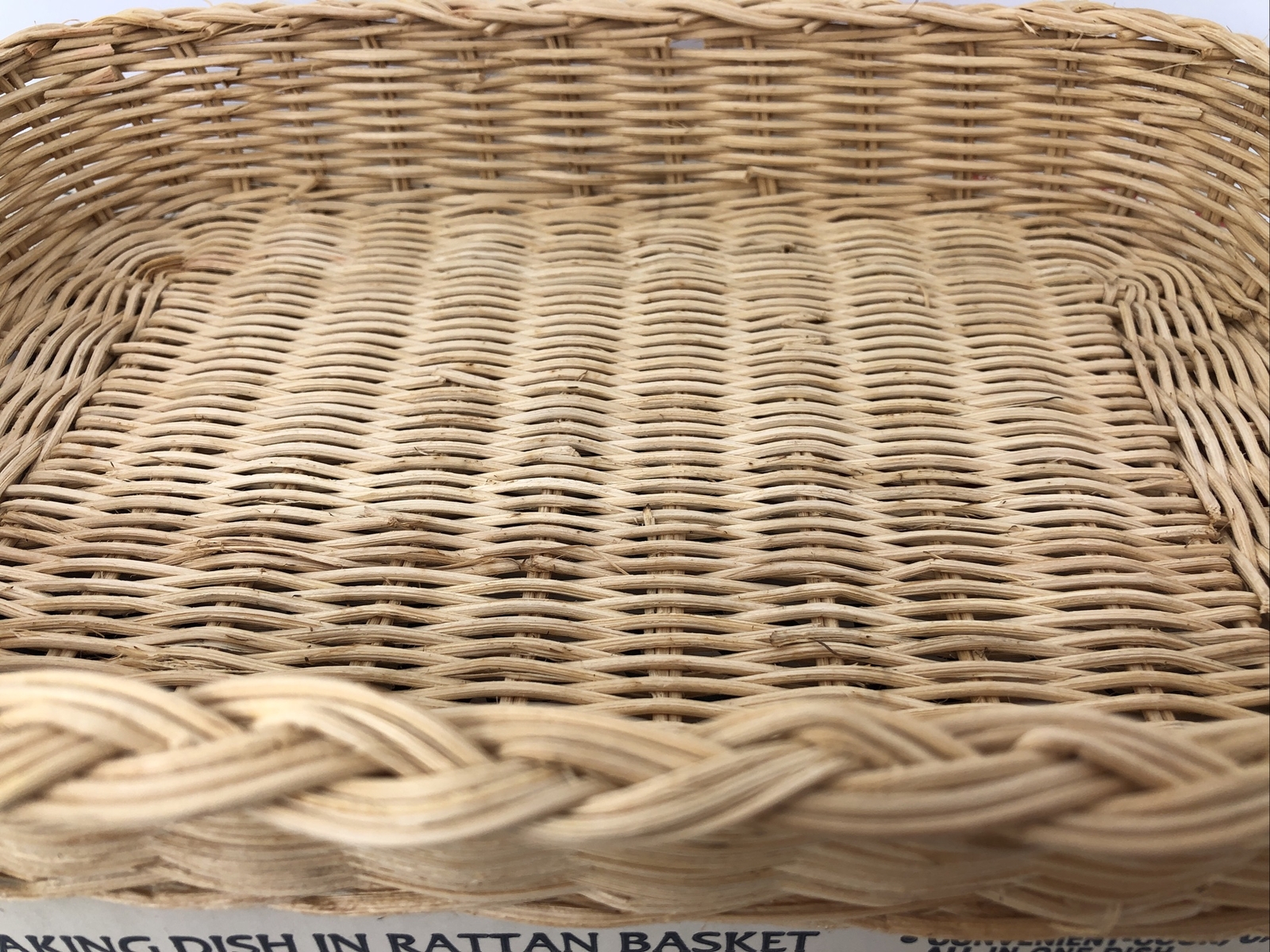 Vintage Pyrex Design 2QT. Oblong Baking Dish (clear)in Rattan Basket 2320-F-R.
