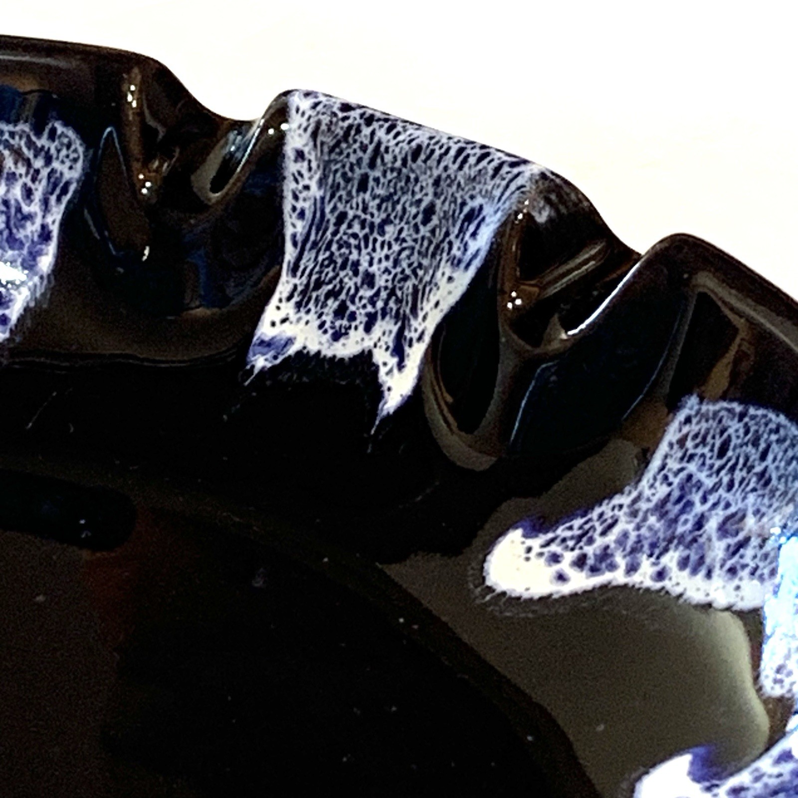 Vintage Blue Mountain Pottery Round Ashtray Blue Drip Glaze 9.25″ Made in Canada