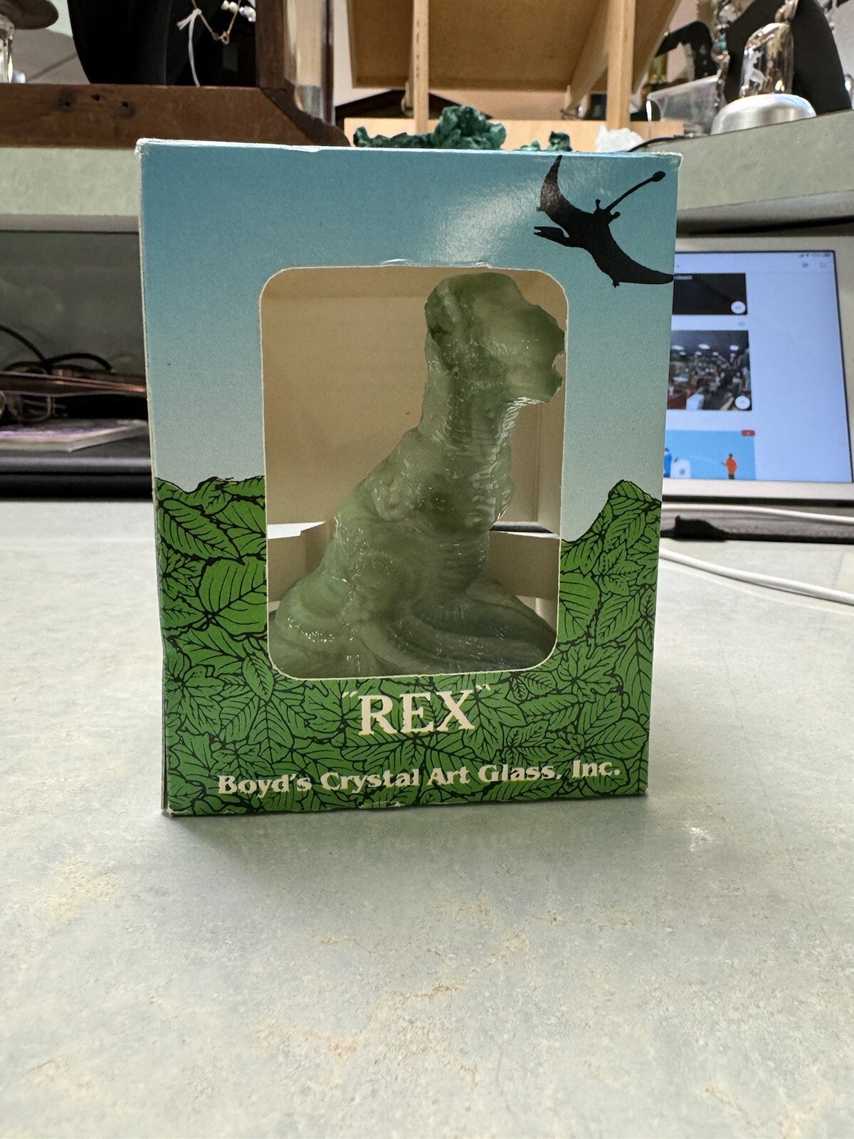 Boyd’s Crystal Art Glass Rex The Dinosaur – Green Slag Glass – Original Box