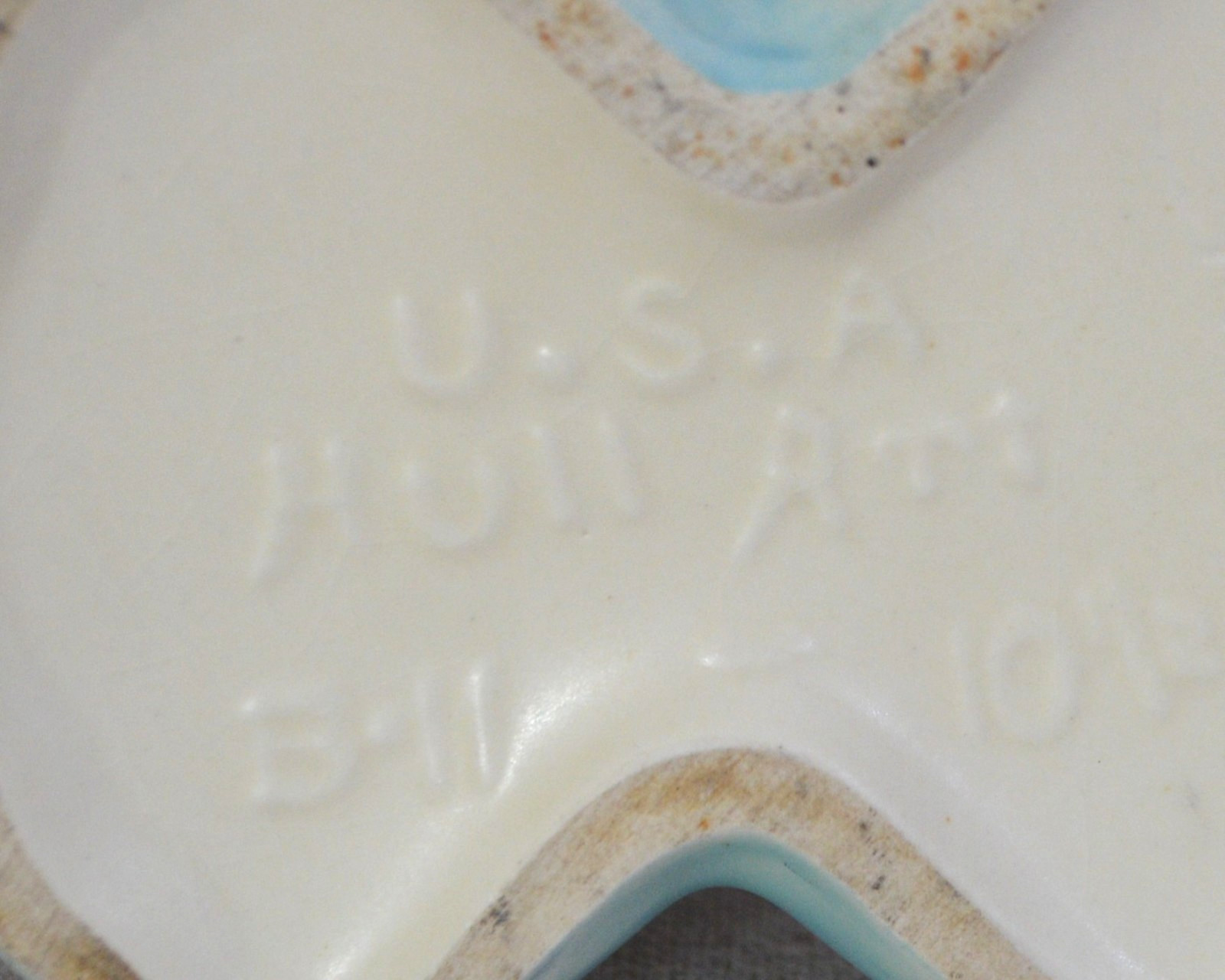 MINT Hull Art Pottery Bow Knot Vase B-11 Pink Blue Floral 1949 w/ Orig Sticker