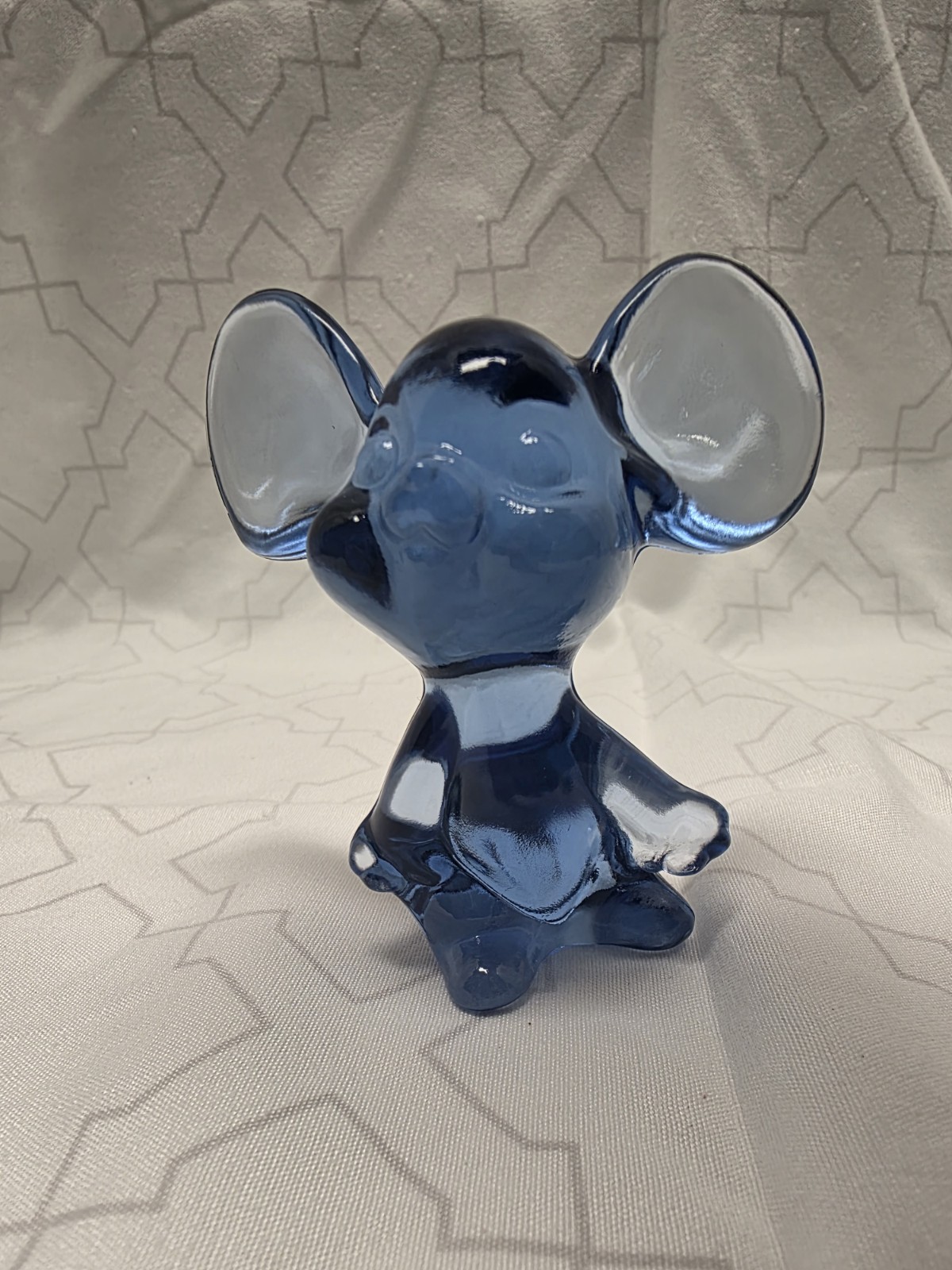 Fenton Blue Cobalt Indigo Art Glass Mouse 2 3/4 Inches Tall