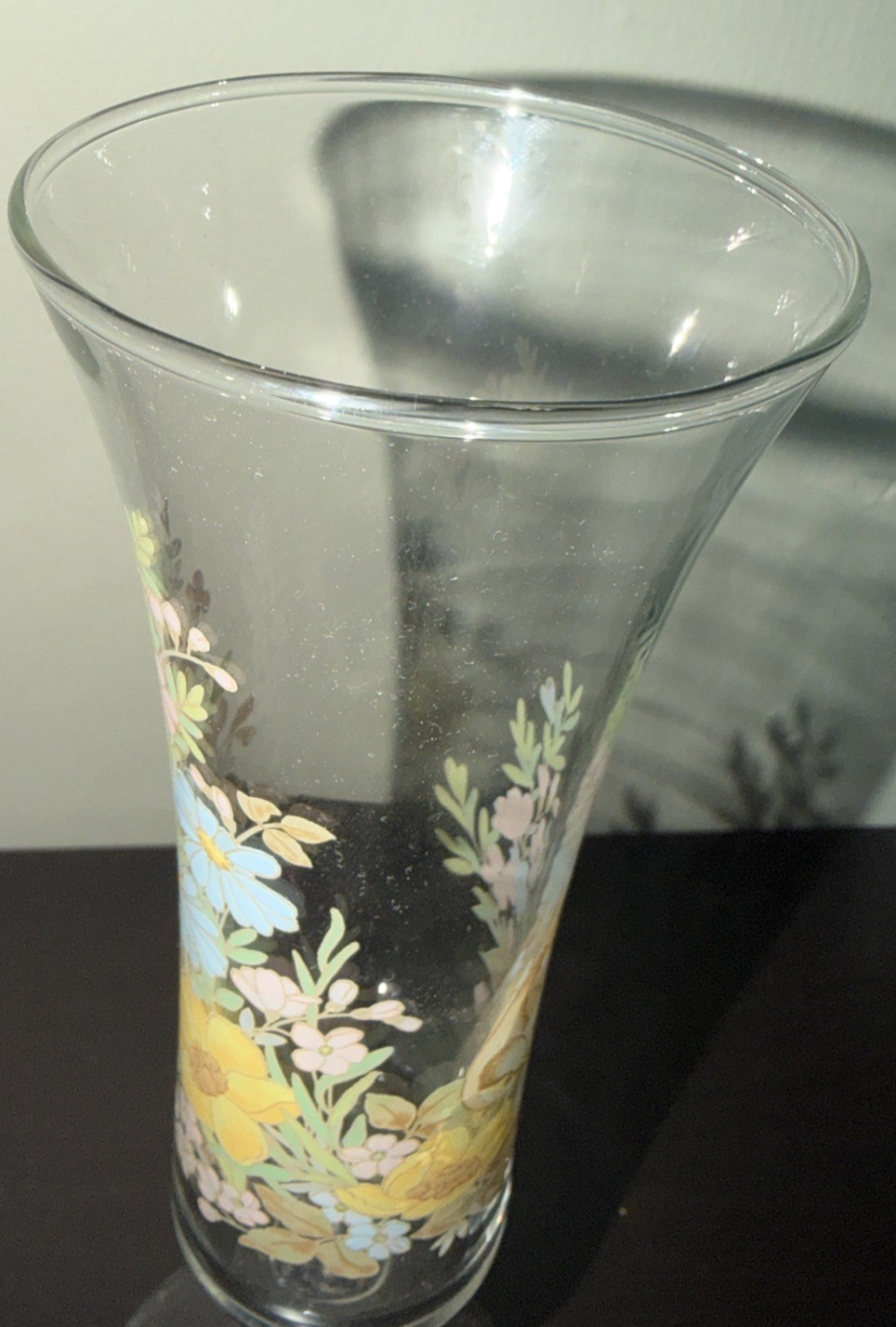 L.E. SMITH COUNTRY MORNING 2607C Floral Glass 9” Bud Vase Vintage
