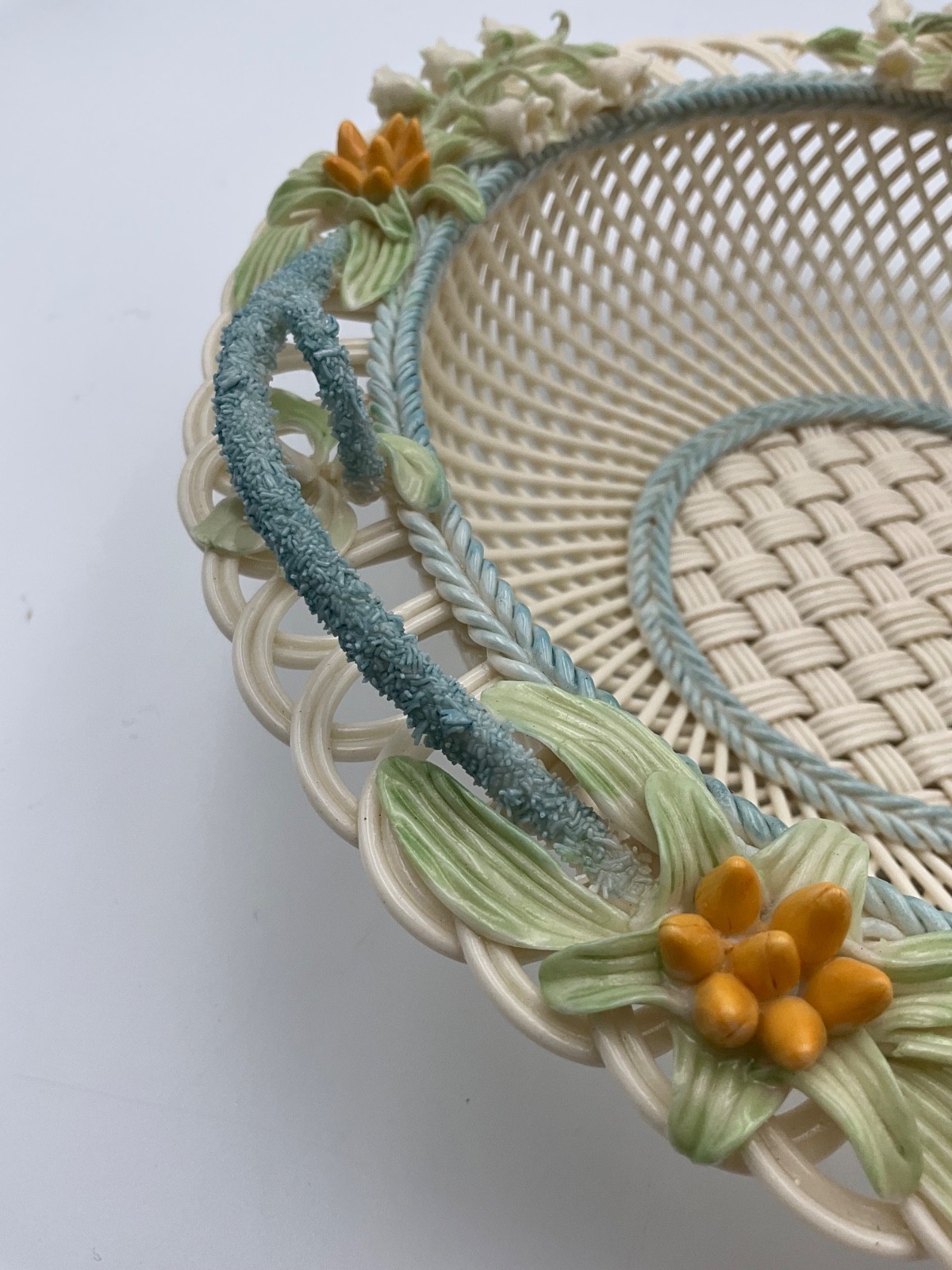 Belleek Lily of the Valley 9″ Basketweave Dish Bowl Ireland Porcelain