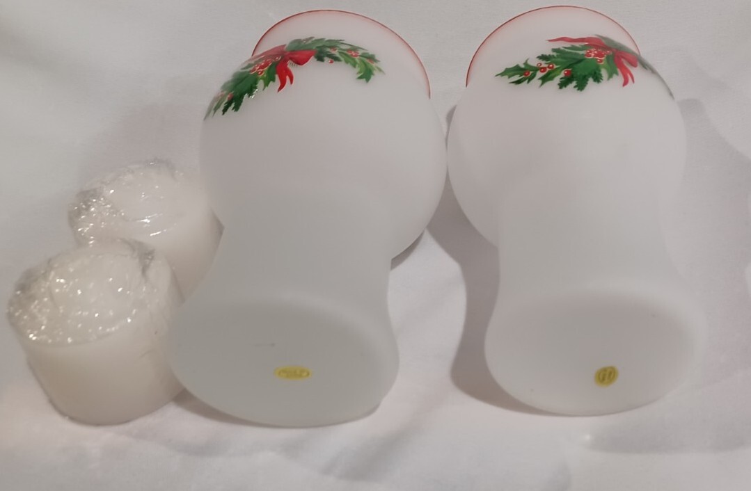 NIB Pfaltzgraff Christmas Heritage Frosted Decal Mini Floating Pillar Candles