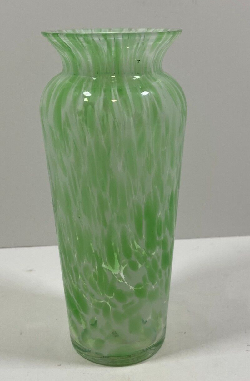 Vintage 1995 Royal Limited Crystal Green & White Vase