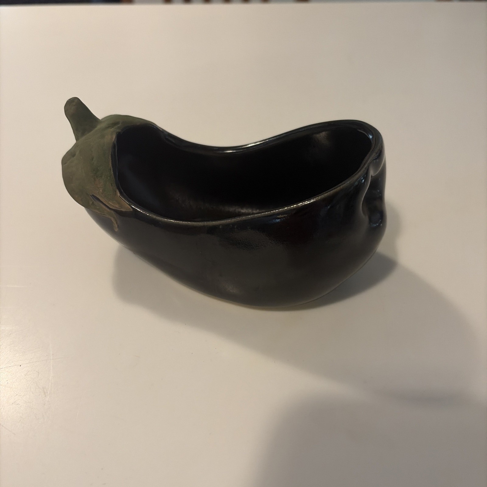 Patricia Garrett Great Impressions Studio Art Pottery Purple Eggplant Bowl 1997