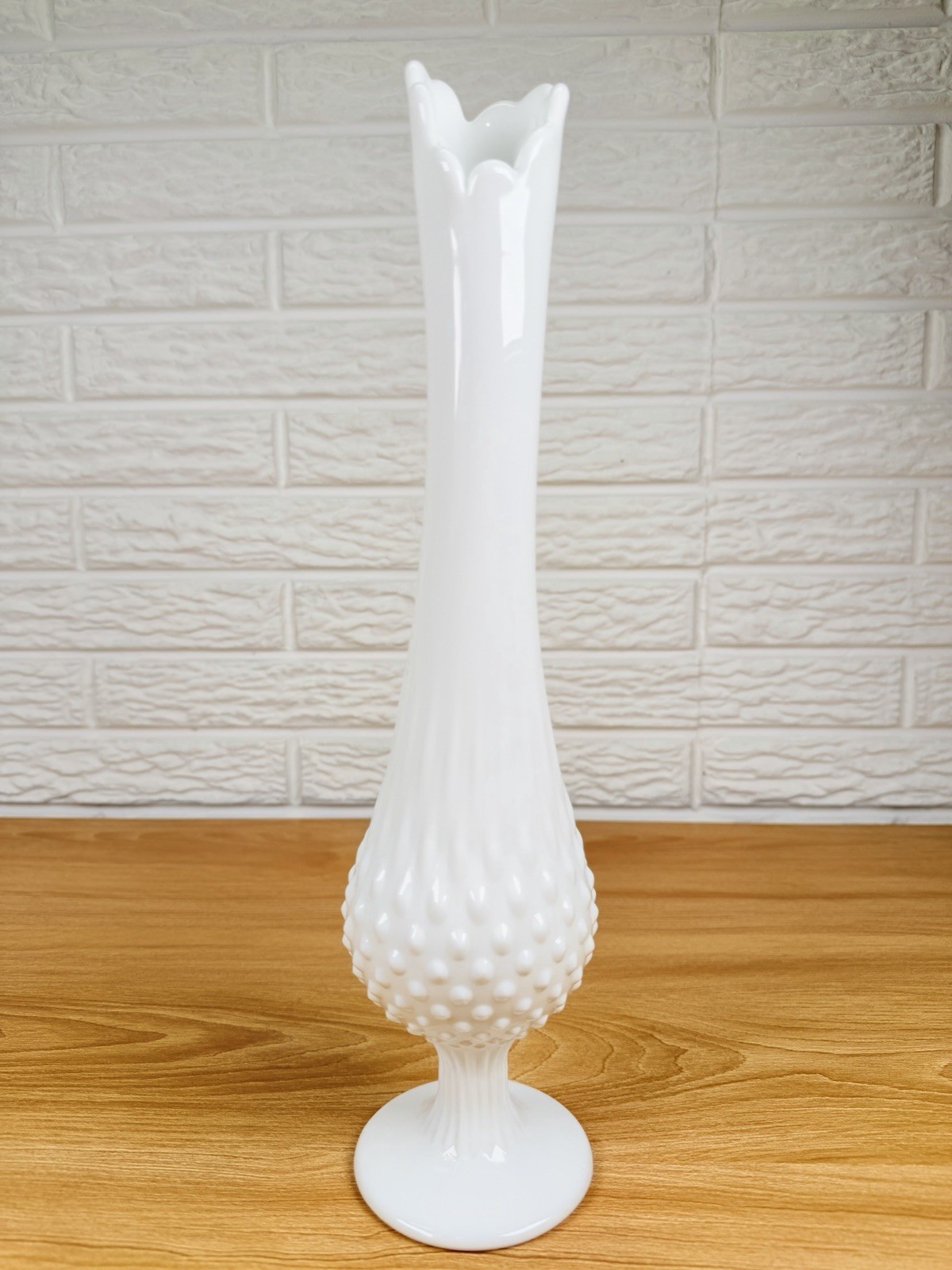 Vintage Fenton White Milk Glass Hobnail Swung Vase 14″ Tall 9 Ruffle Finger Top