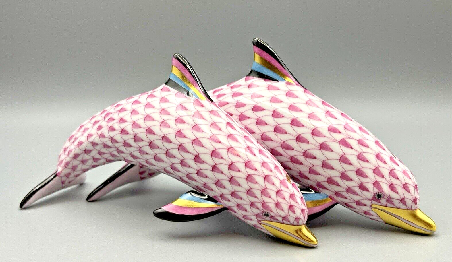 Herend Figurine – Large Pair of Dolphins 7″ – Pink / Raspberry Fishnet $1037