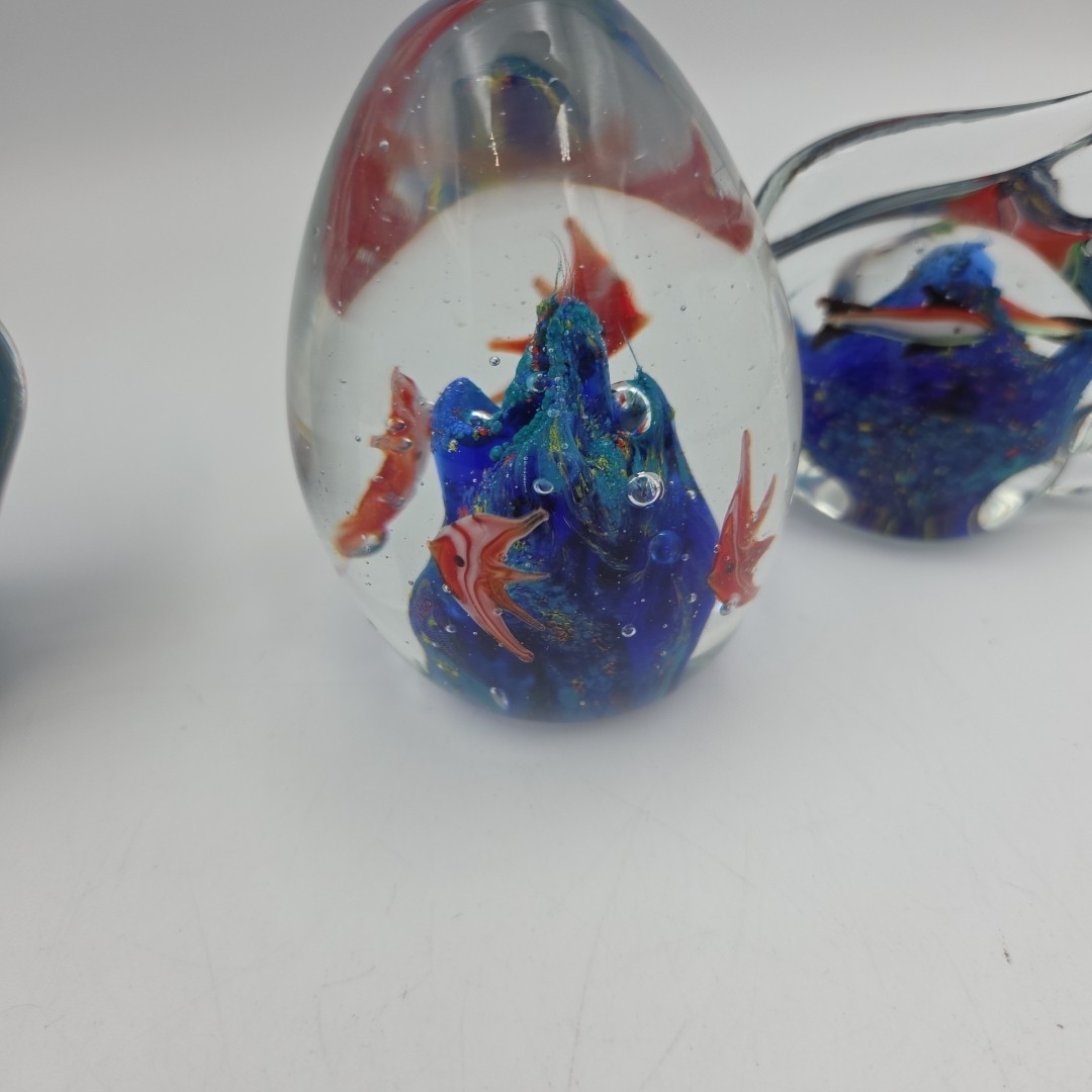 Art Glass Heavy Paperweights Tropical Aquarium Fish Murano Style Blue Lot Of 3