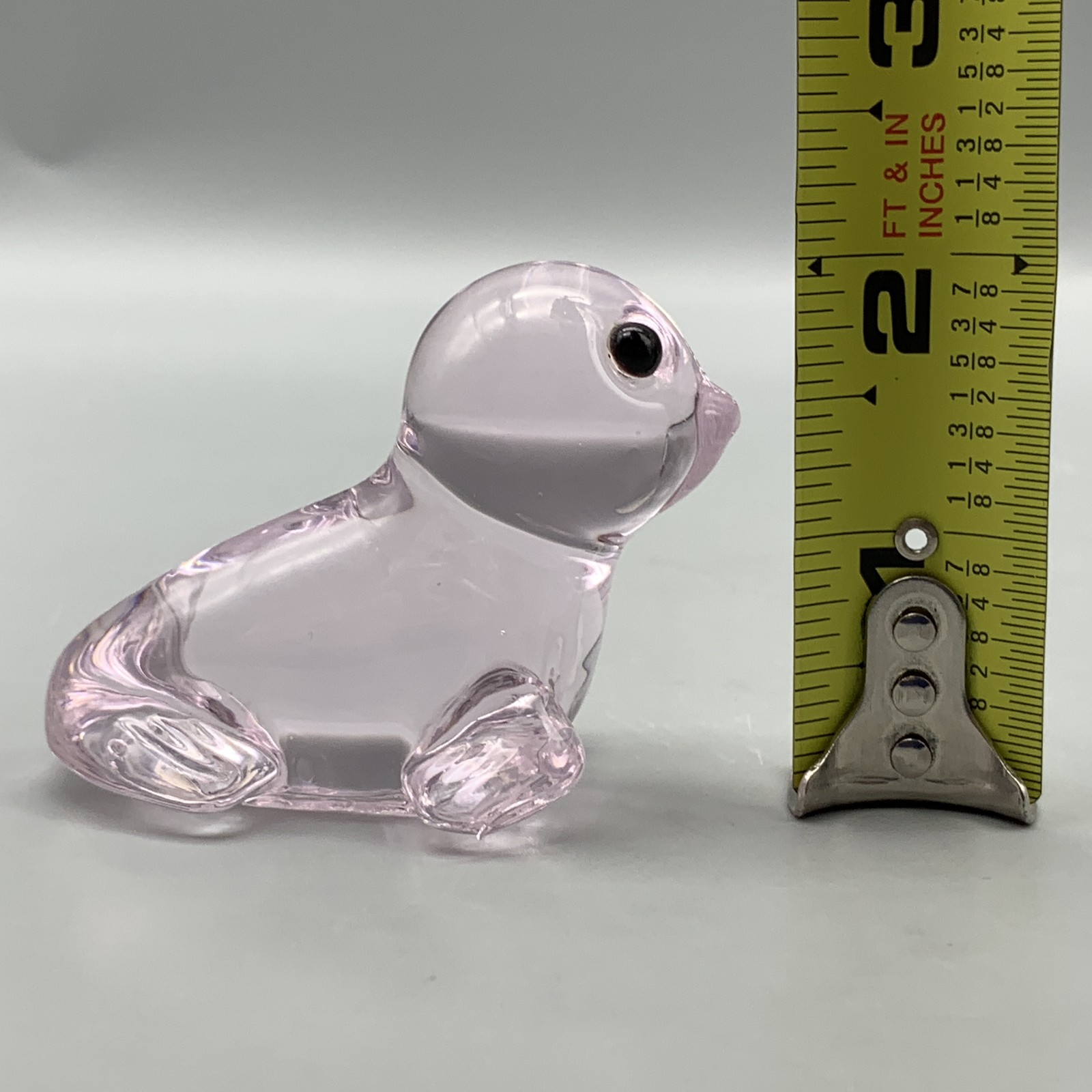 Vintage Oneida Pink Seal Figurine 24% Lead Crystal Art Glass Small Paperweight