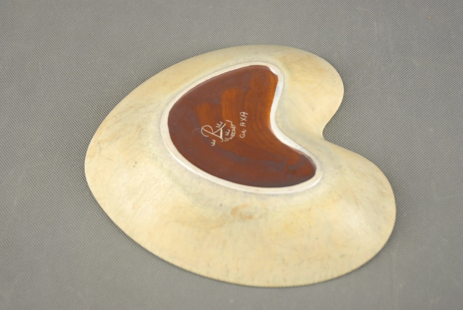 Gunnar NYLUND AXA Ceramic Heart Bowl Rörstrand Sweden Danish Modern 50s 60s Era