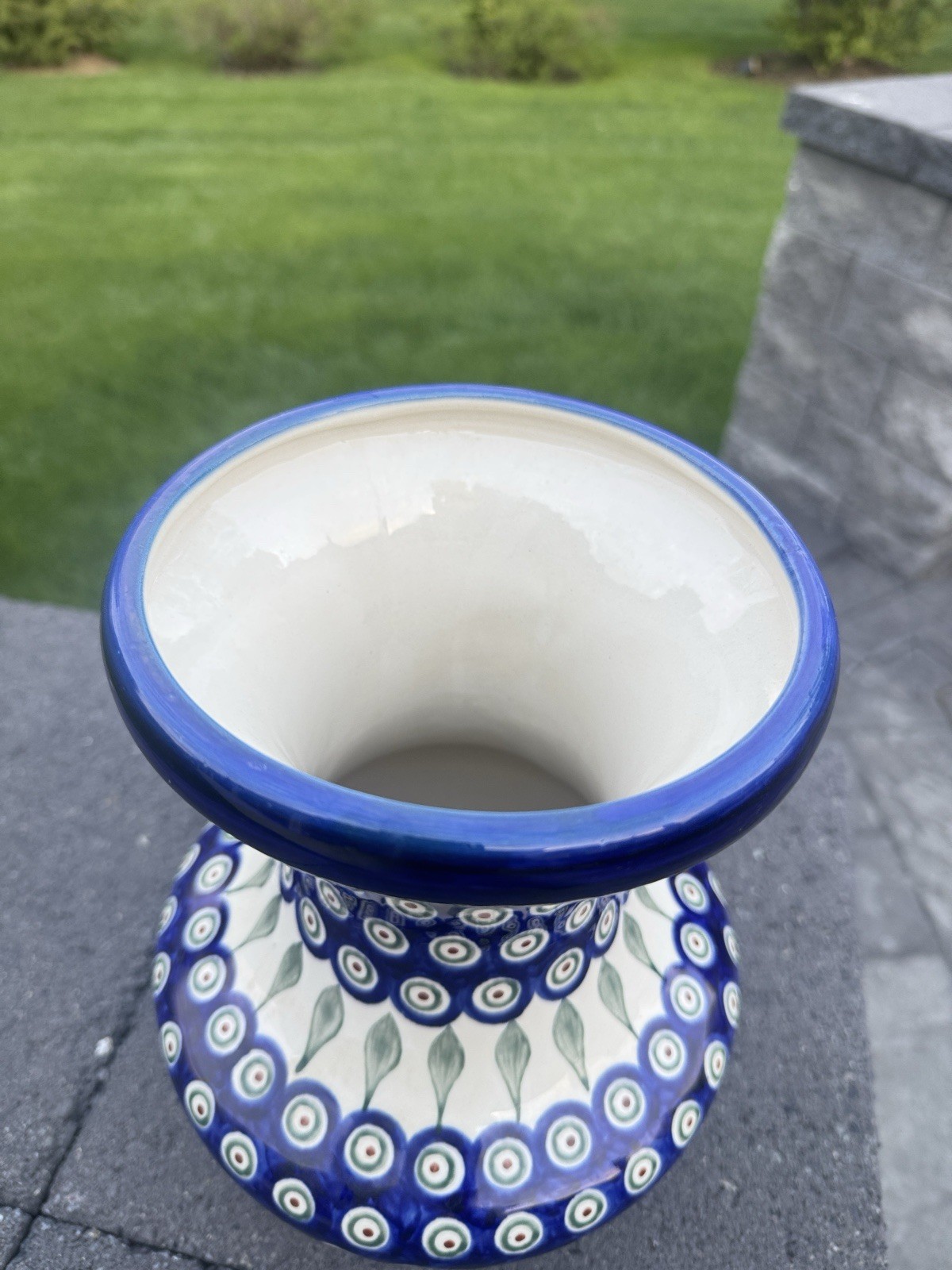 Vintage Boleslawiec Polish Pottery Vase – Peacock Eye Pattern – Handmade 10.25”