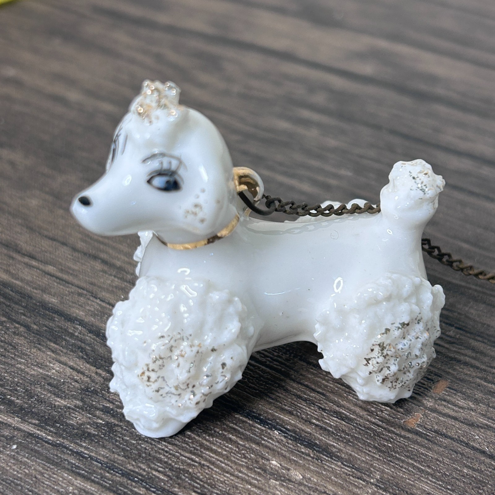 VINTAGE White Spaghetti Noodle Poodle Trio with Chain MCM Japan 4639