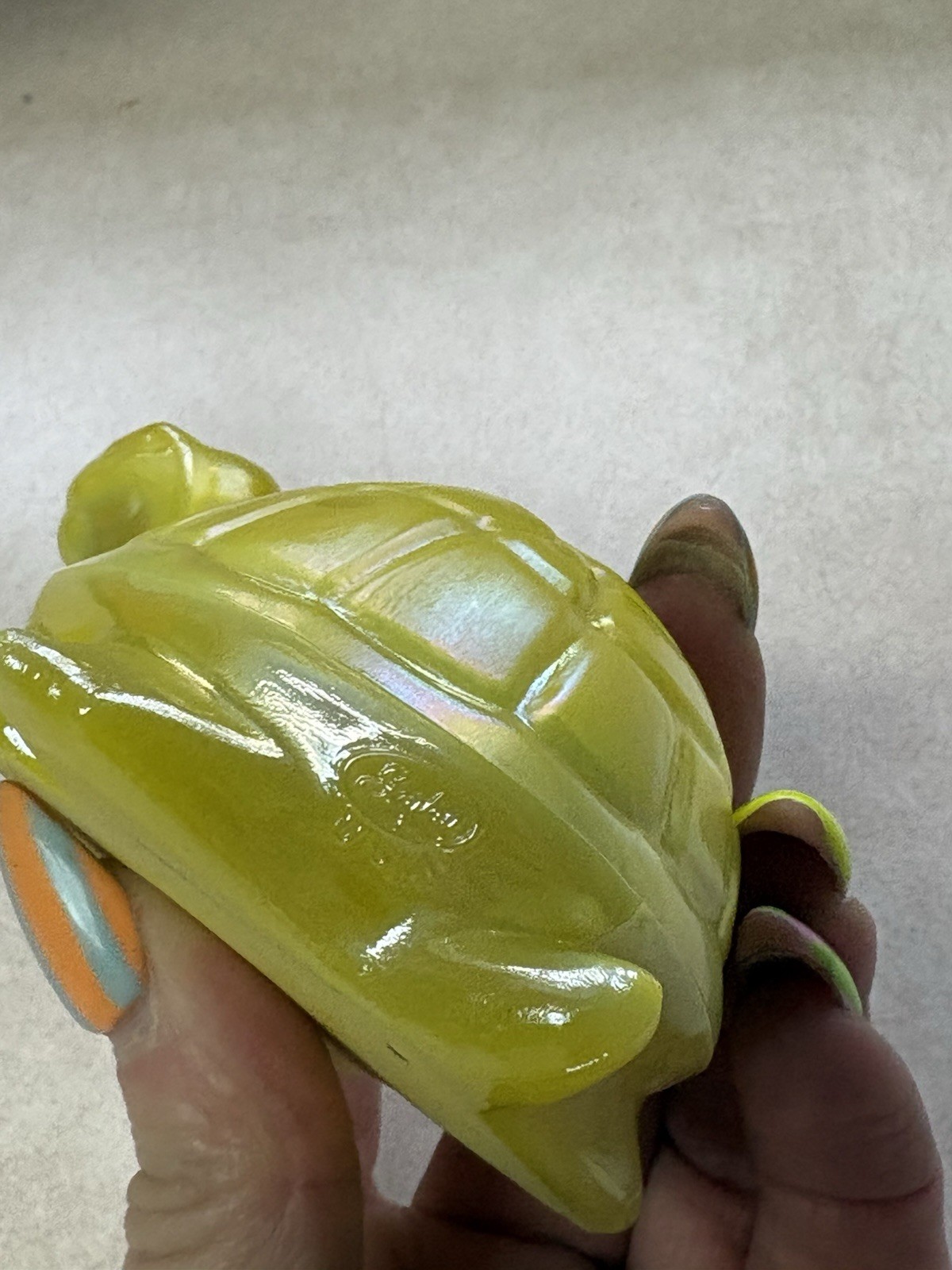 Fenton Irradescent Dandelion Turtle Figurine Made by Mosser Glows Brand New