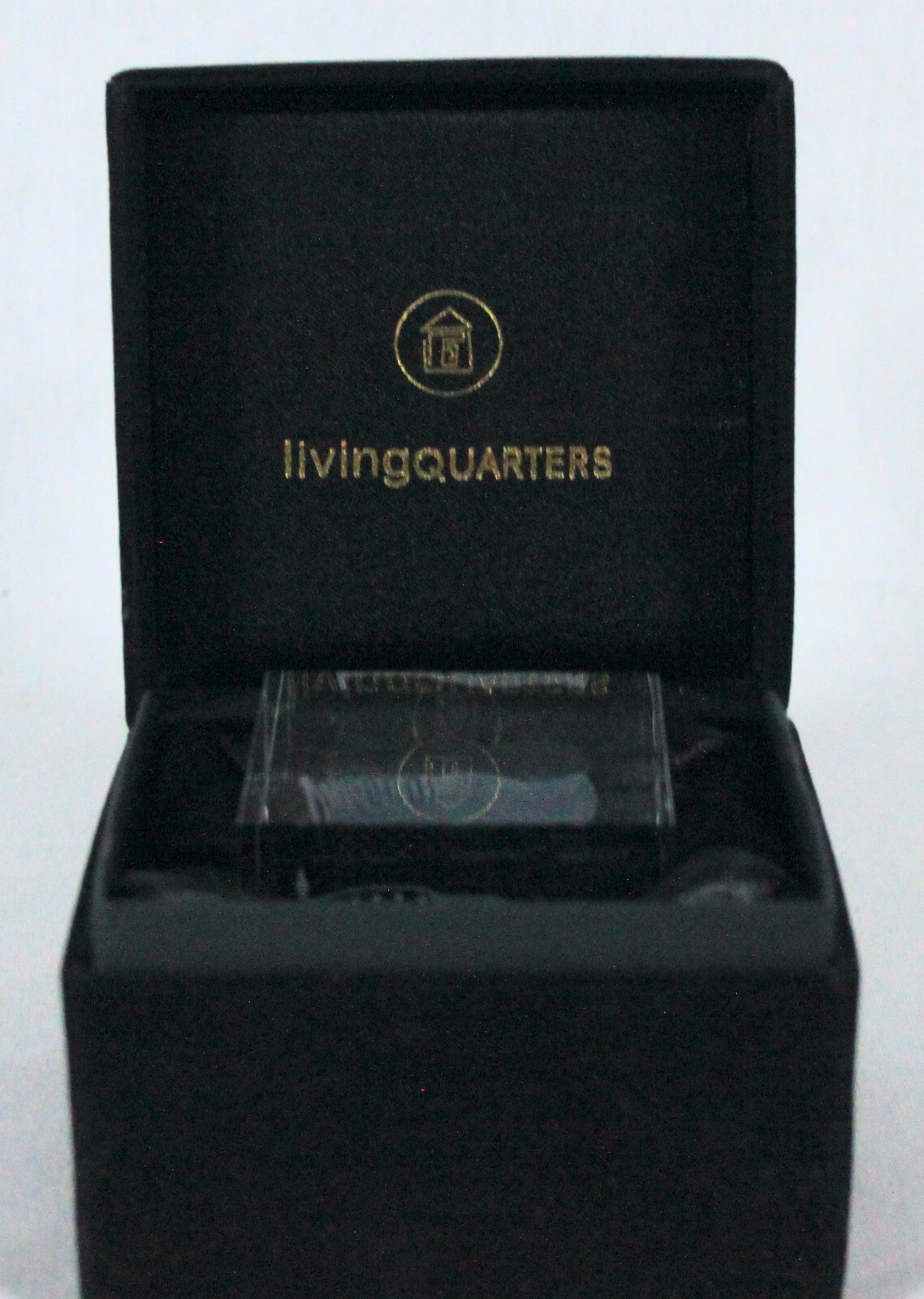 RARE LIVING QUARTERS AMERICAN FLAG CRYSTAL 3D CUBE PAPERWEIGHT NEW IN VELVET BOX