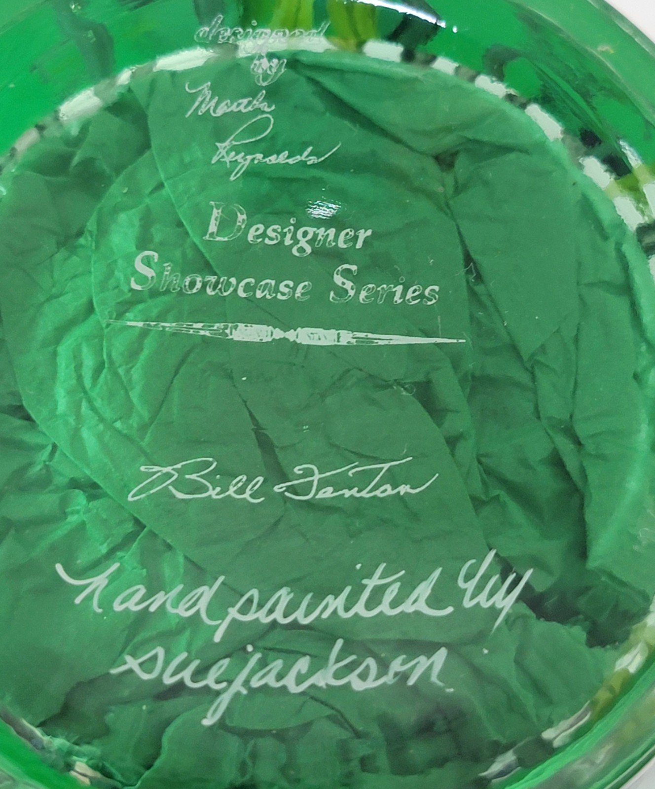 Fenton Designer Showcase Iris Vase Green Opalescent Martha Reynolds Stand 1 FLAW