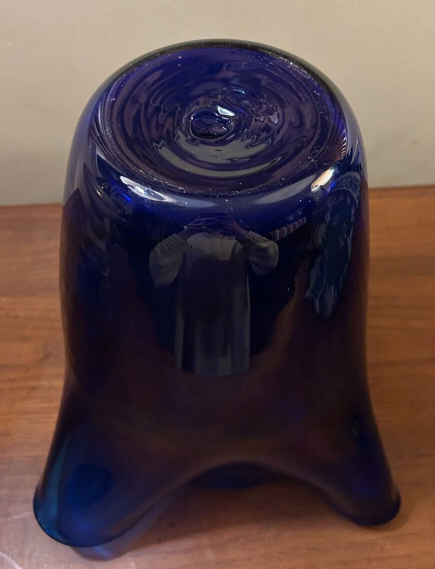 Blenko Hand-Blown Large Cobalt Handkerchief Vase #9537S – 1990s, WV