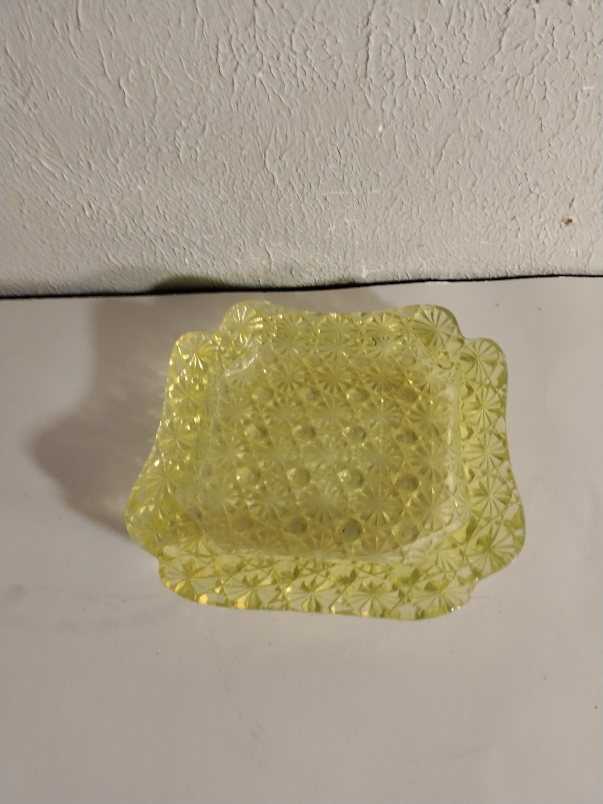 Vintage Fenton Daisy & Buttons Cigar Ashtray Square Yellow Glass DOES NOT GLOW