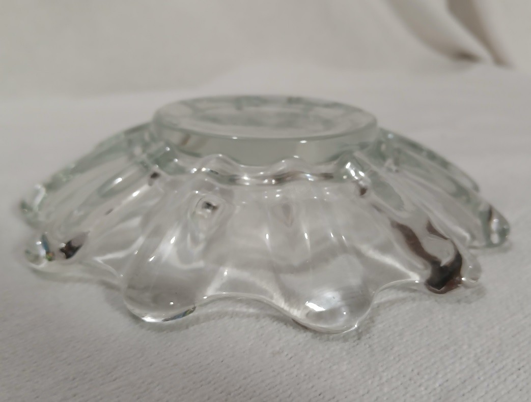 Vtg Sun Flower Pressed Clear Glass Candle Holder Bowl Trinket Dish 5.5″ USA