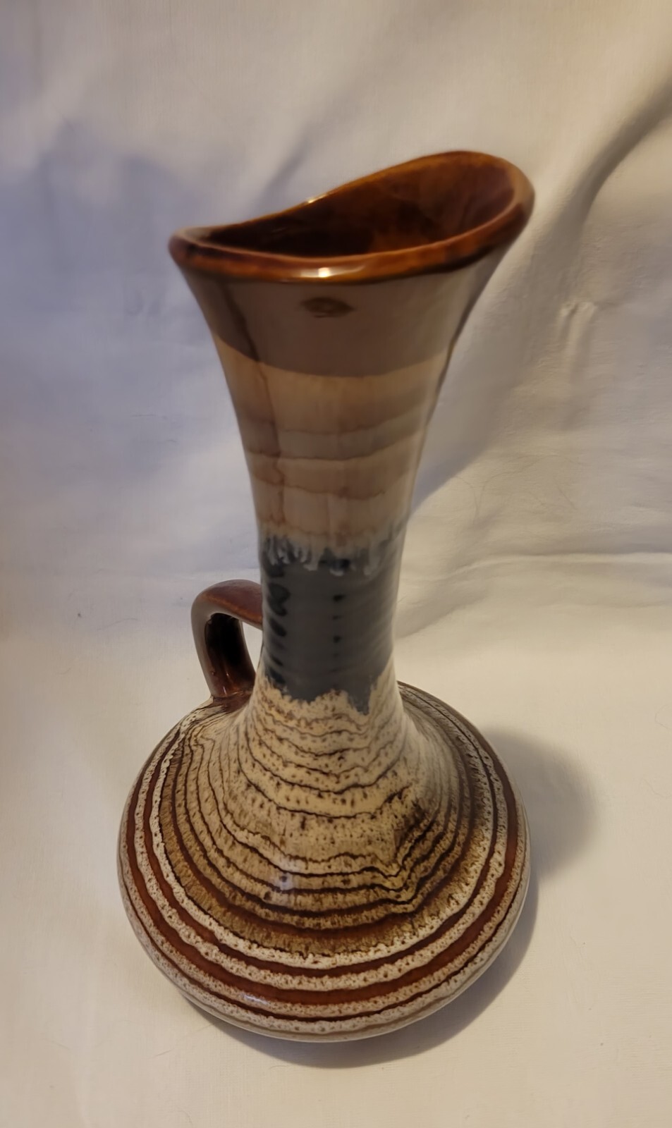 Vintage Mid Century Royal Haeger Ewer Vase Pitcher Brown Cream Blue Drip Glaze 
