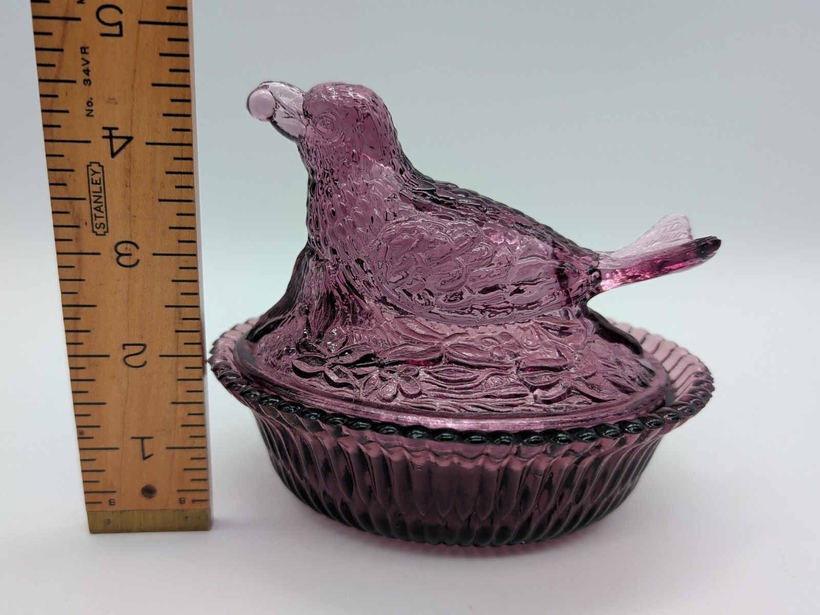 Early Degenhart Glass Taffata Amethyst Purple Robin On Nest Covered Dish 1960’s
