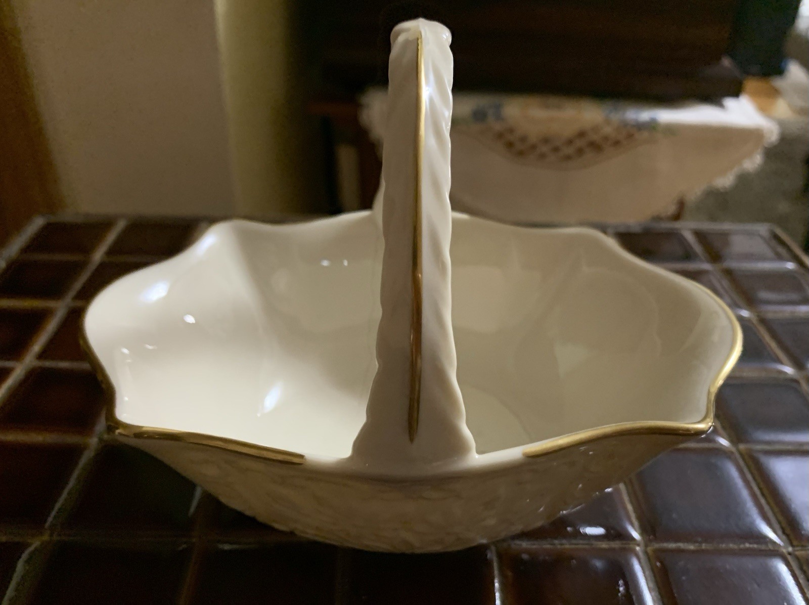 LENOX Nice Porcelain Trinket Basket. Made In The USA. Approx 6 x 4 Inches.