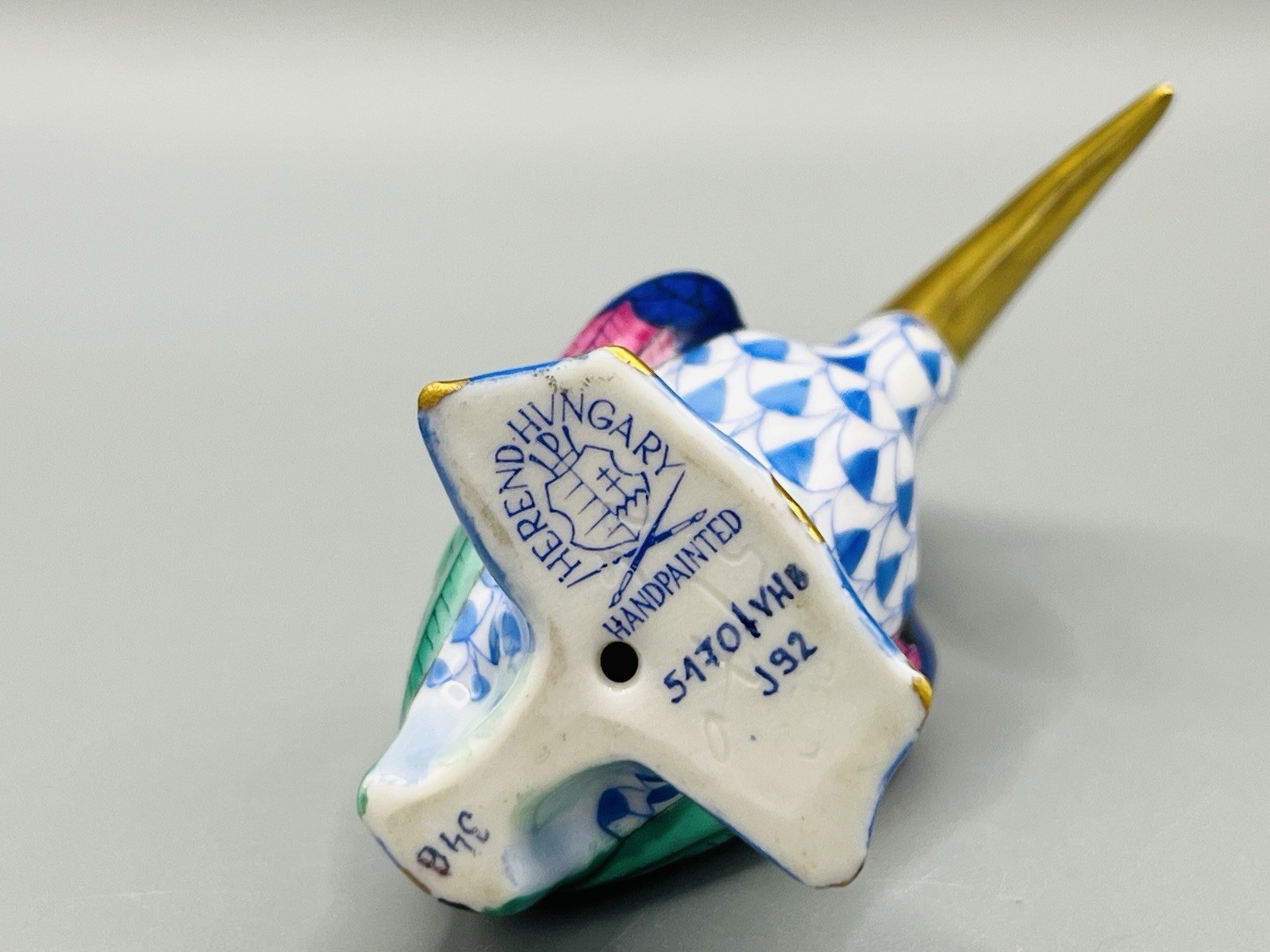 Herend Figurine – Small Pelican – Blue Fishnet