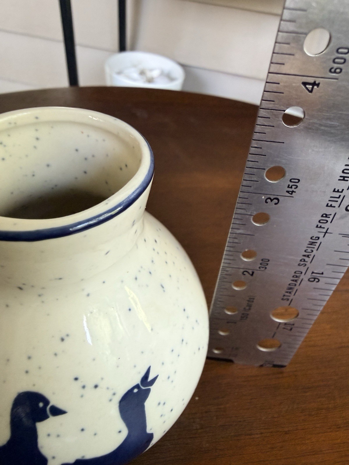 Cute VTG Ceramic Speckled Duck Bud Vase Cream & Blue Glossy Finish, 3.5 in Tall