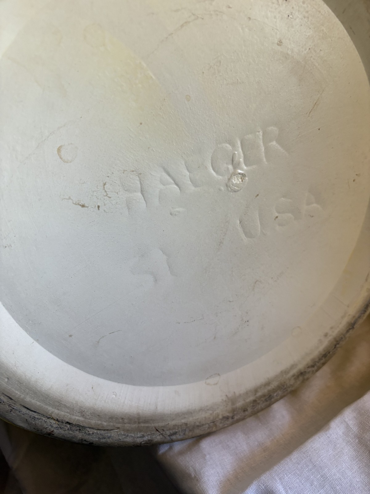 Haeger Yellow Large Planter 11×12, VINTAGE. Collectable