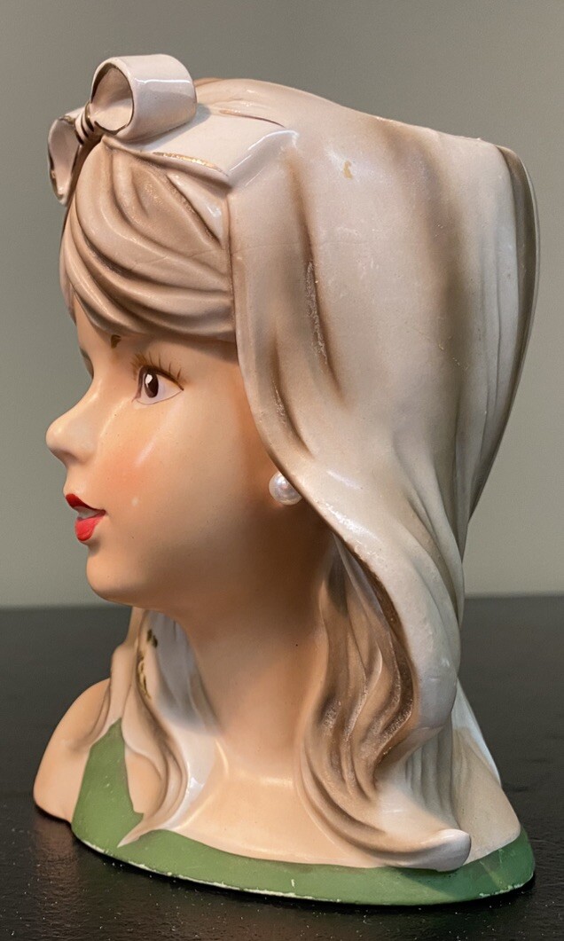 Vtg RELPO Lady Teen Head Vase K1838 Bow in Hair Pearl Earring Green Sleeveless