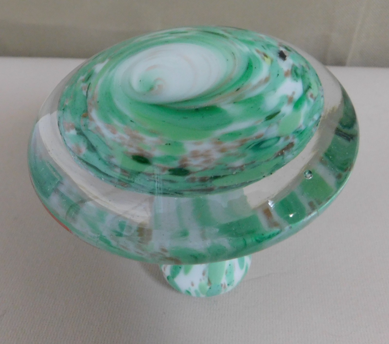 Vintage Glass Clear Green & White Mushroom Toadstool Paperweight 4”