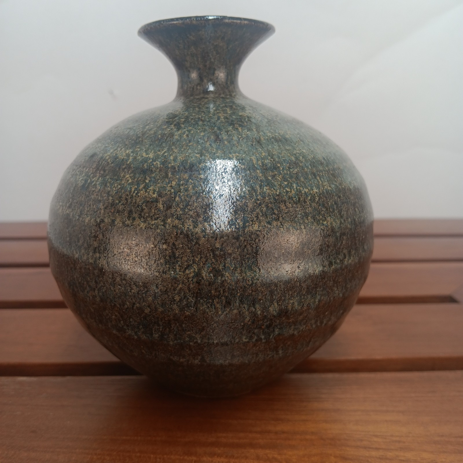 Vintage Studio Pottery Weed Pot Vase Hand Thrown Brown Stoneware Signed 5″