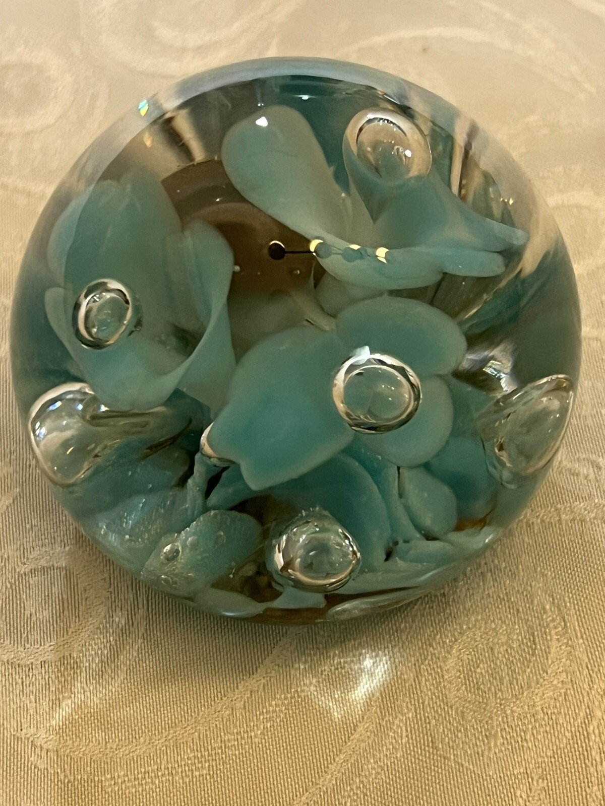 VTG JOE ST CLAIR Glass PAPERWEIGHT 3 1/4″ Signed Blue Floral Controlled Bubble