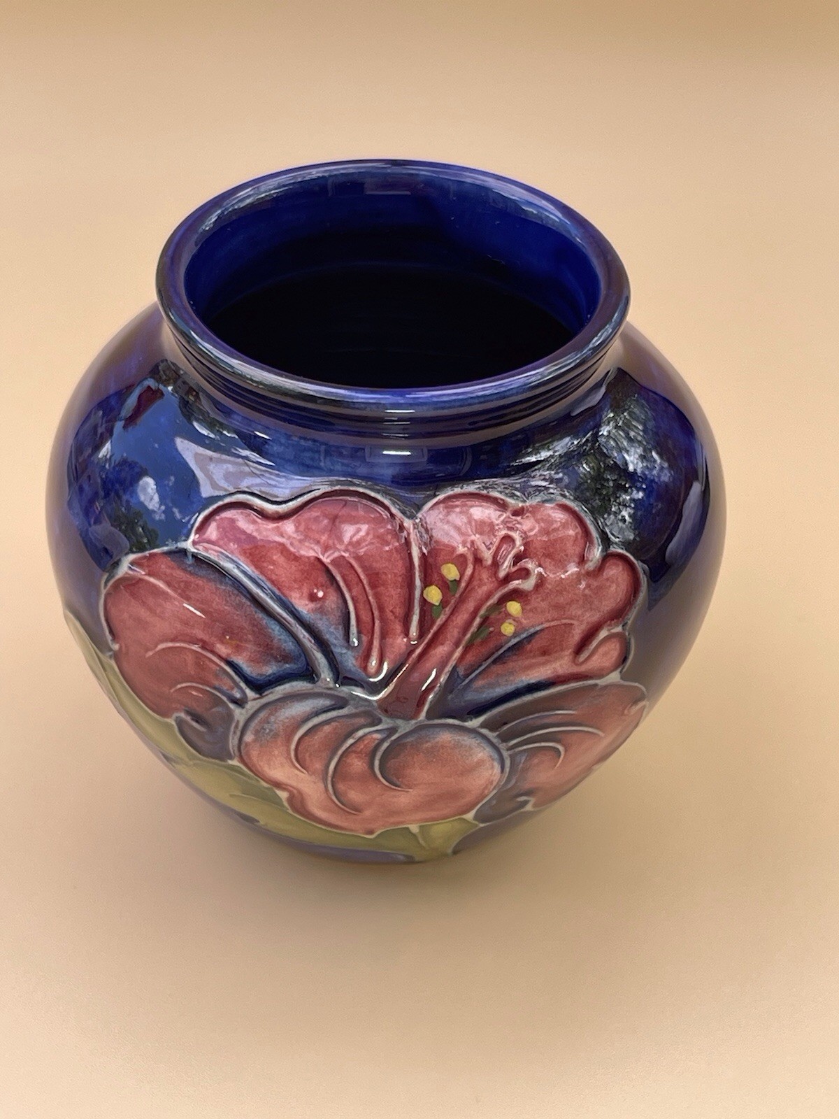 Vintage Moorcroft Vase Hibiscus Flowers On Cobalt Blue Collectable England
