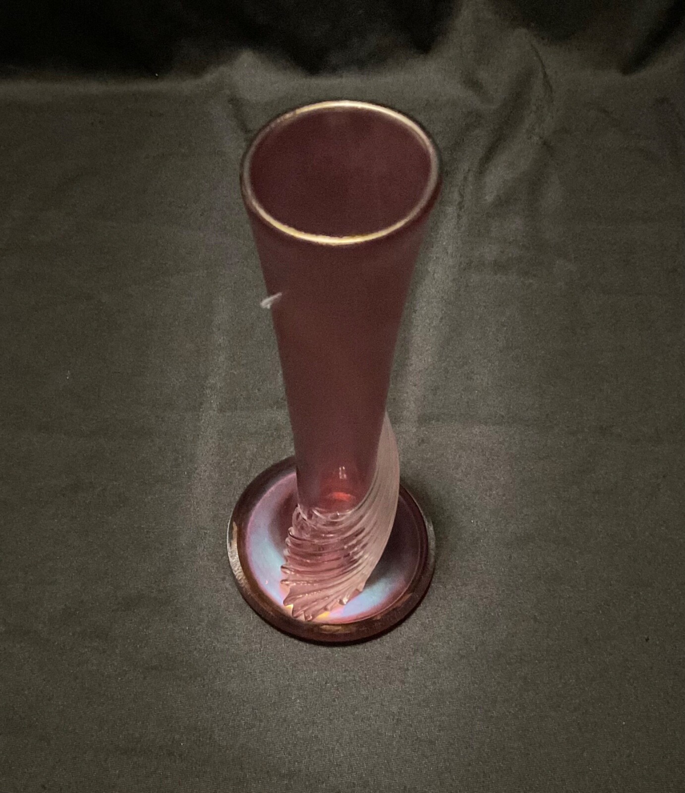 Vintage Zellique Studio Rose Iridescent Twist Rope Spiral Art Glass Vase Signed