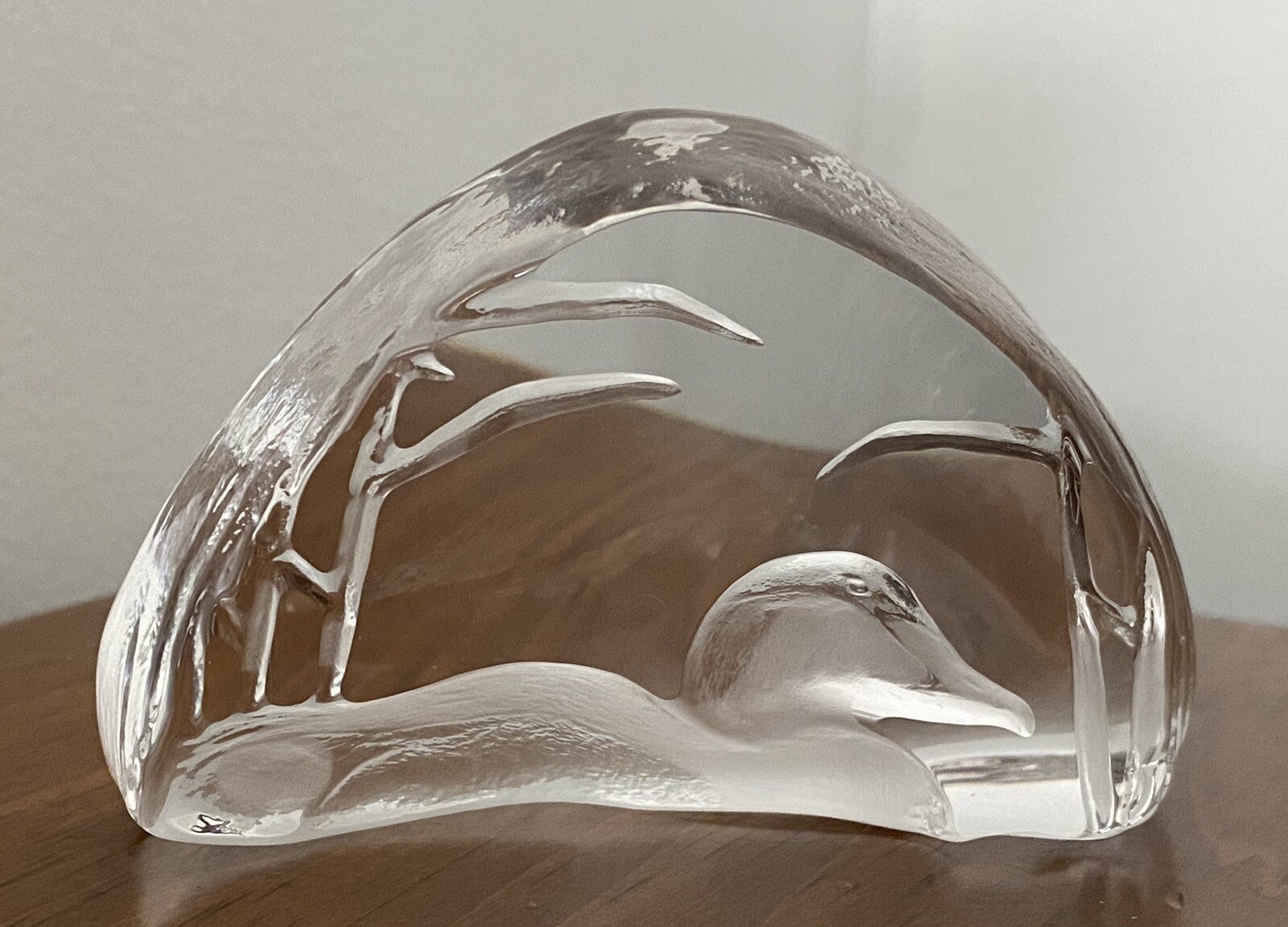 Vintage MATS JONASSON Crystal GLASS Etched DUCK Paperweight SIGNED 2.25in