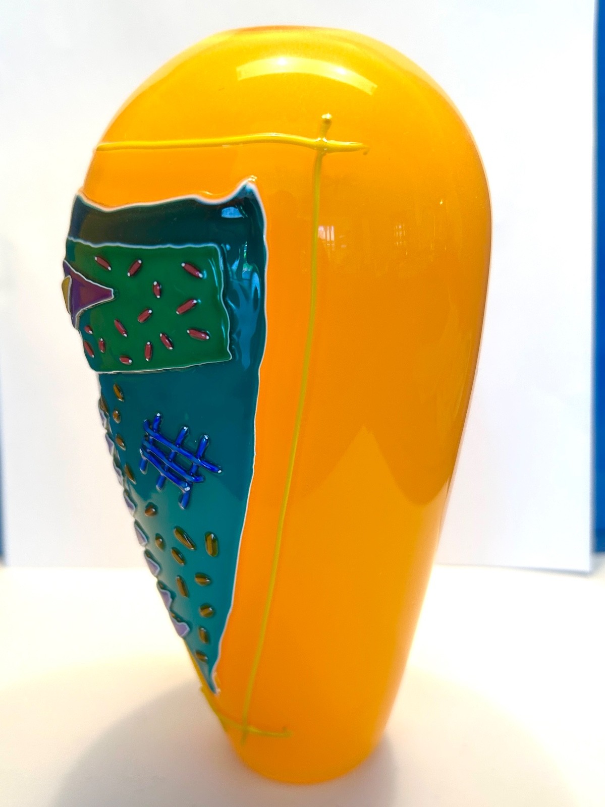 ART GLASS FROM CALIFORNIA VIBRANT ORANGE / MULTICOLORED 7 INCHES TALL