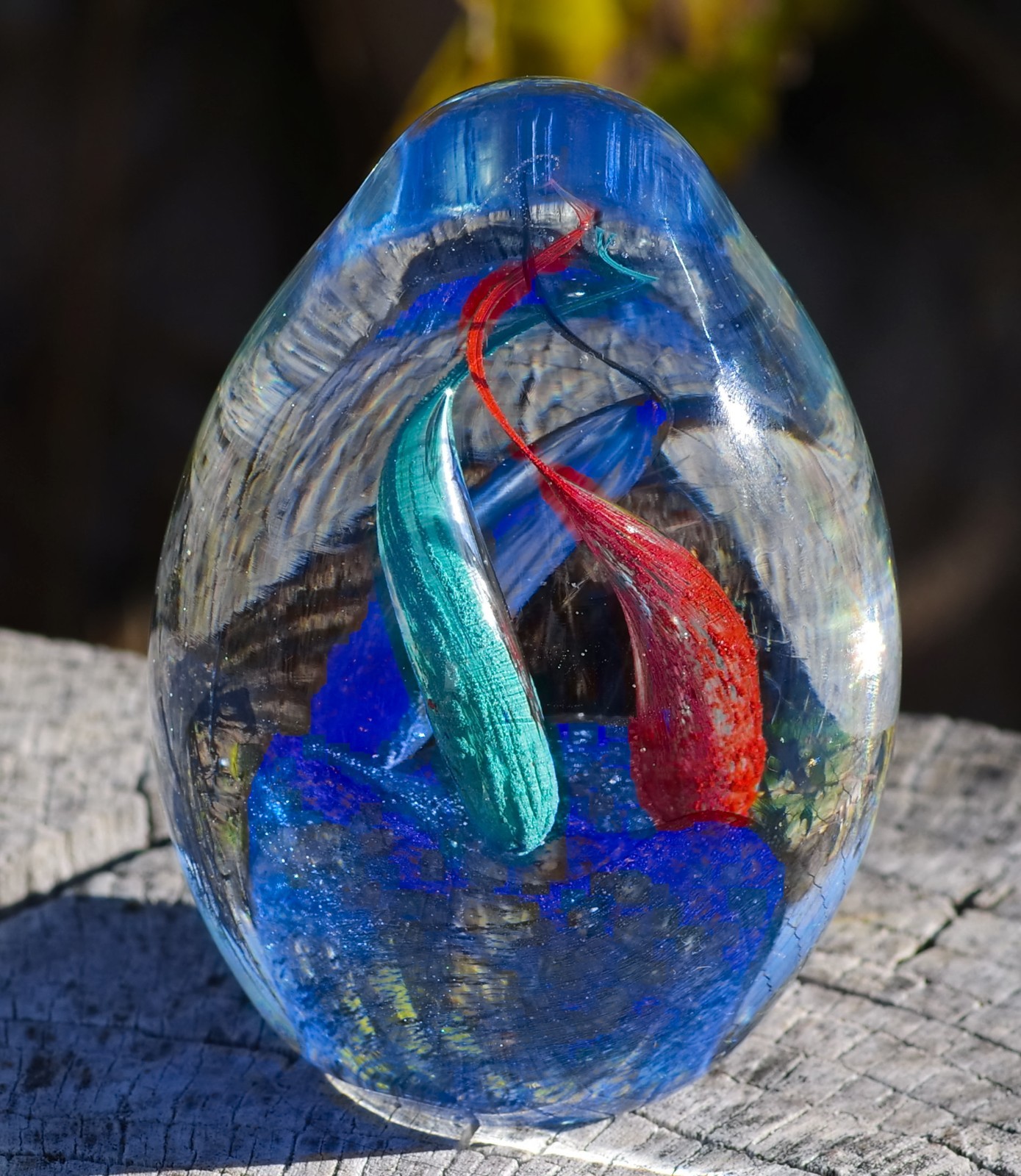 VINTAGE Paperweight Blue Green Red Swirl MAGNIFICENT GLASS!