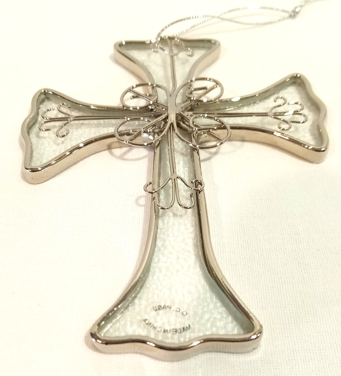 Clear Textured Glass Cross Window Suncatcher Silver Tone Trim Wire Filigree 4.5″