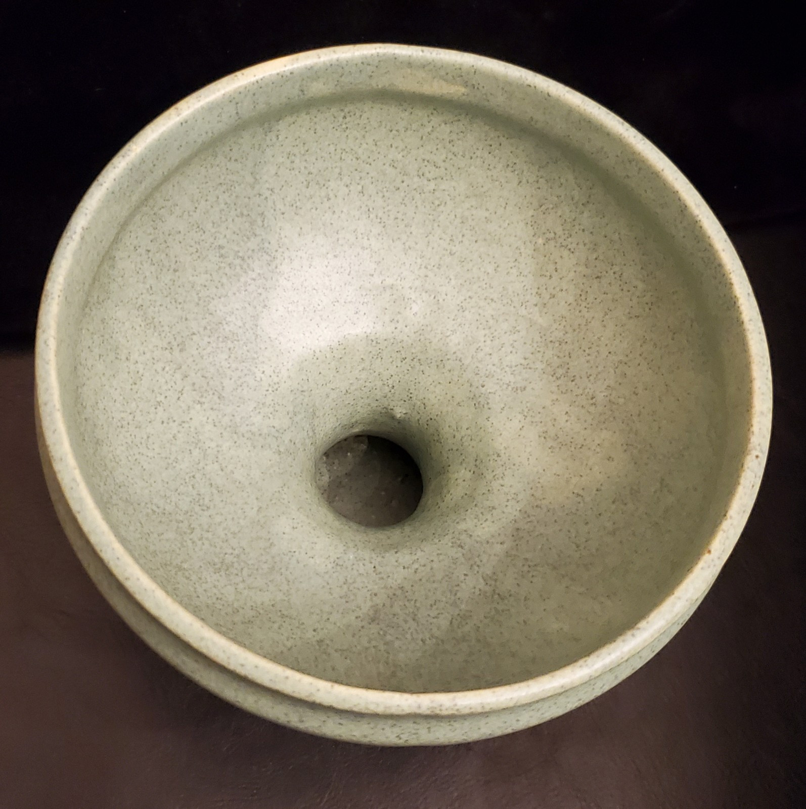 1970’s McCoy Pottery – Floraline 461 Round Pedestal Bowl – Matte Finish In Green