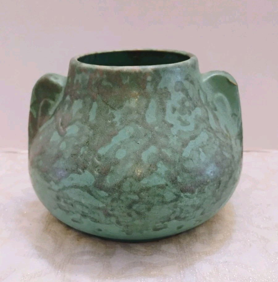 ARTS AND CRAFTS BRUSH MCCOY VELLUM HANDLED VASE