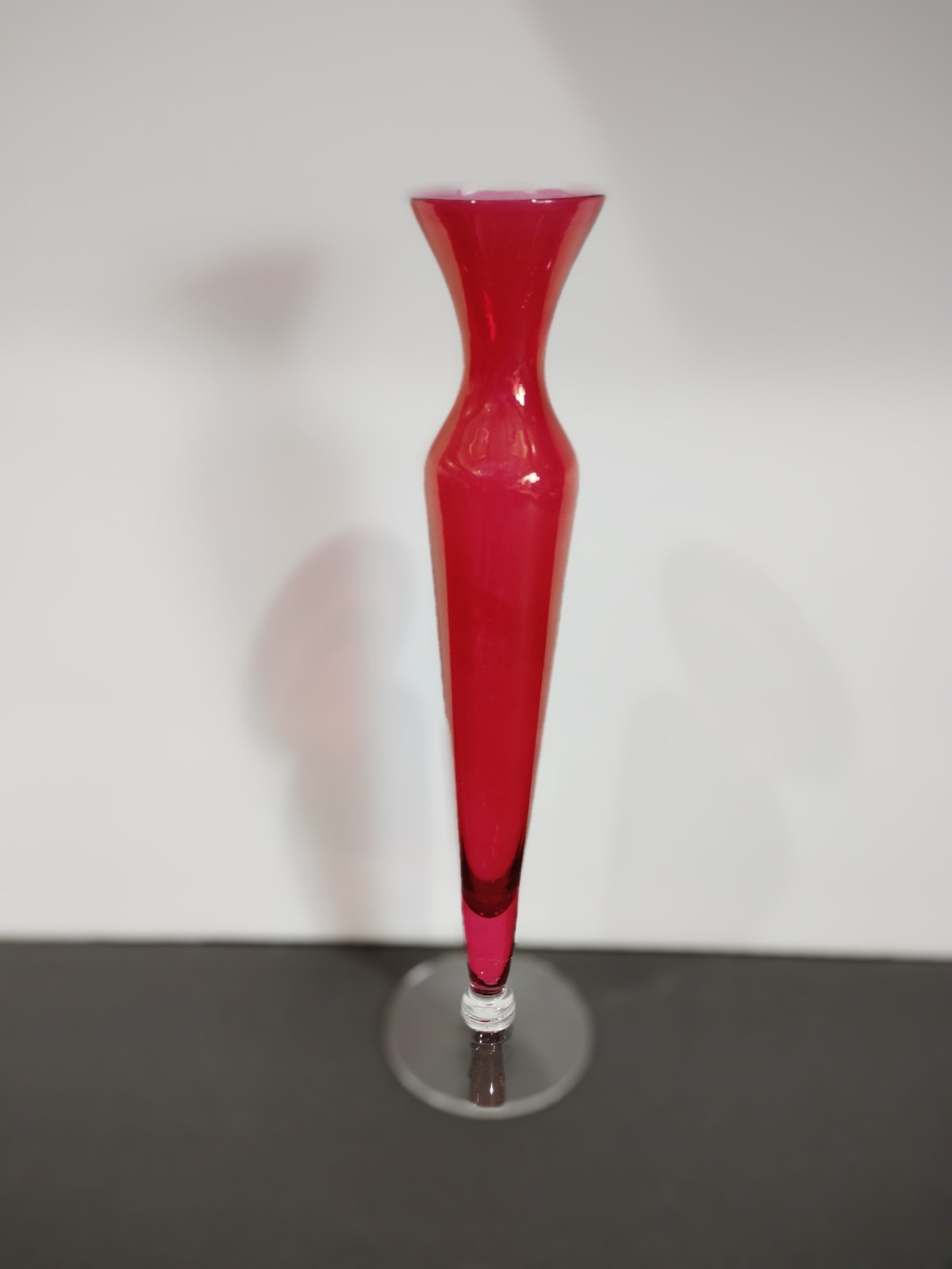 Vintage Stunning Glossy Red Pink Glass Decorative Vase Elegant Accent Home Decor