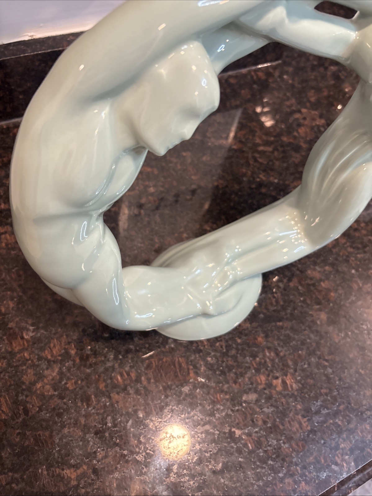 Haeger USA Infinity Circle of Love #6037 Vintage Powder Blue Sculpture GC 14.5”