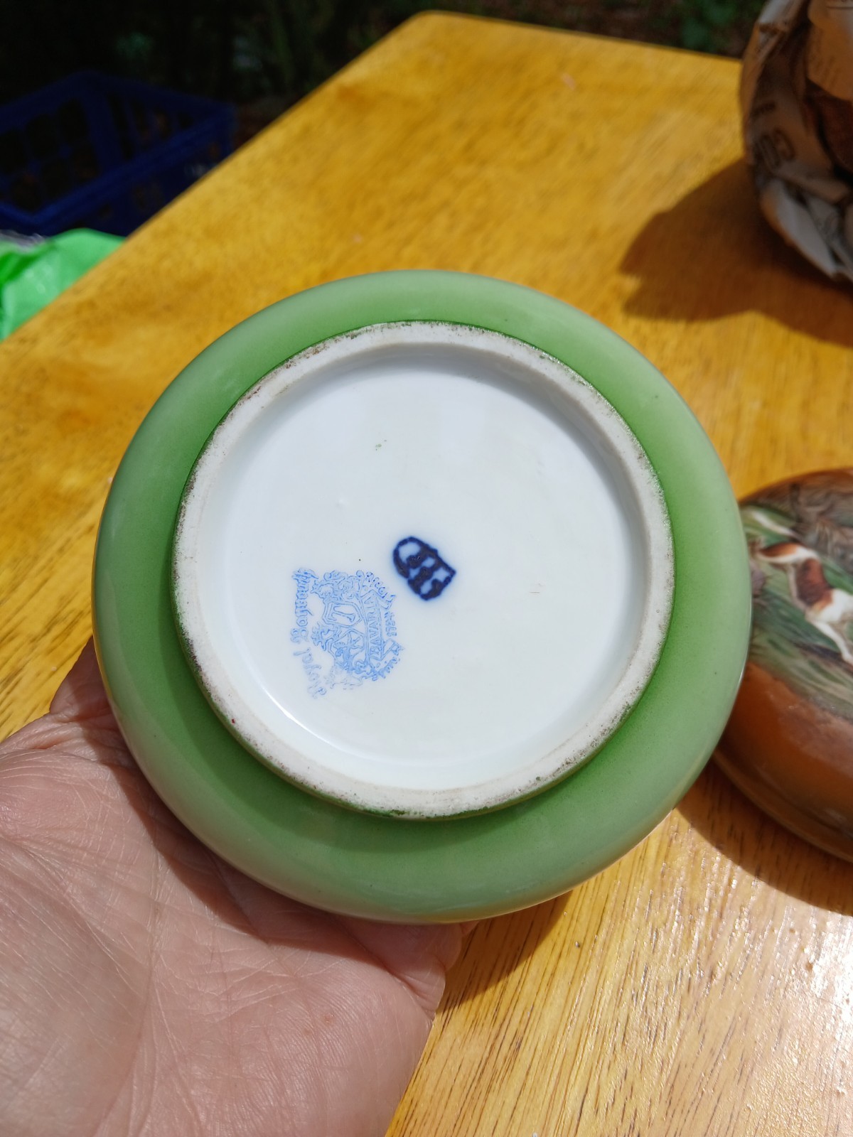 NICE Vintage Royal Bayreuth Hound Dogs Moose Hunt Porcelain Trinket Jewelry Box