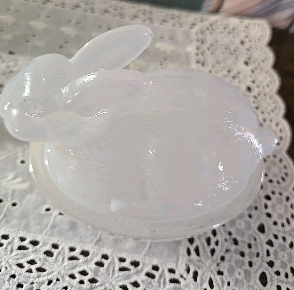 White Bunny Rabbit on Basket Glass Trinket Dish