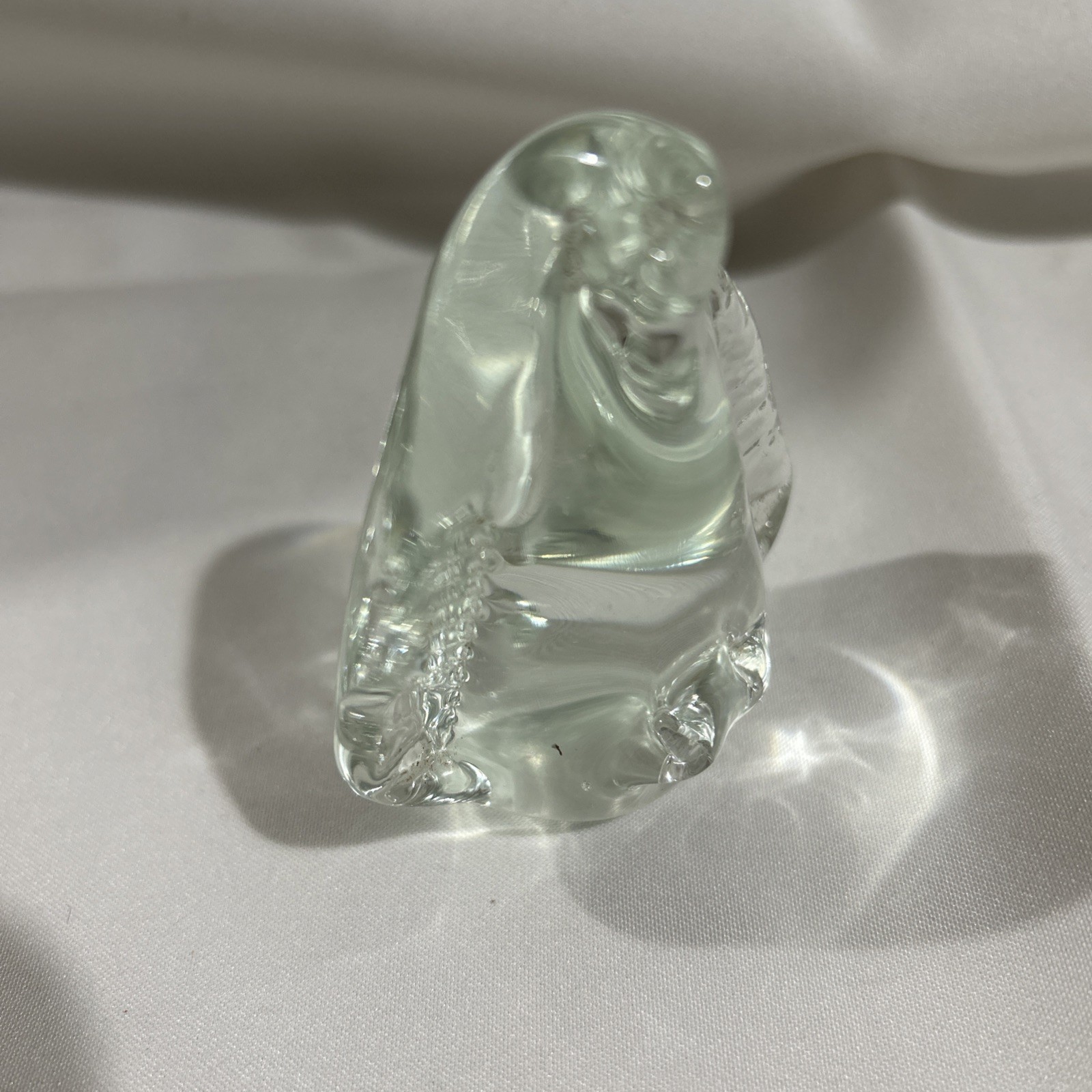 PAPERWEIGHT US Commemorative Fine Art Gallery Glass Clear Figural Penguin