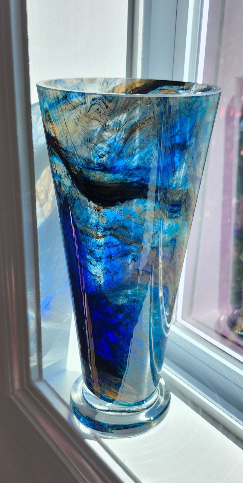 Mint Condition Vintage Cobalt Blue Swirl Colors Large 12″H Vase Hand Blown 4 lb
