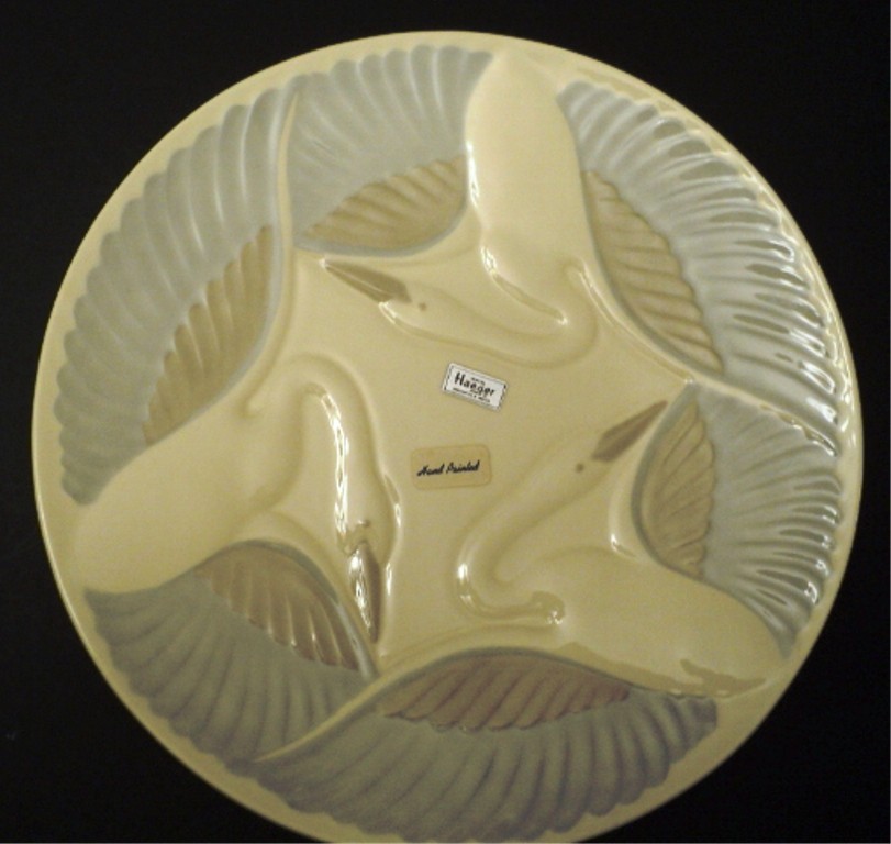 Haeger Pottery Plate – Egret / Heron / Pelican – 13″ – Hand Painted – #9507